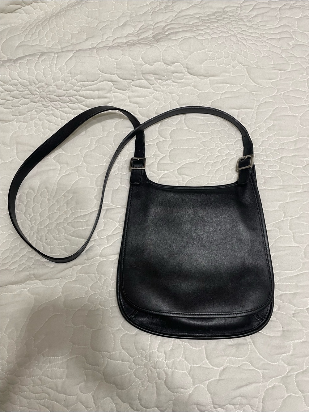 Vintage Coach 9135 Hippie Flap Crossbody Black Leather Bag